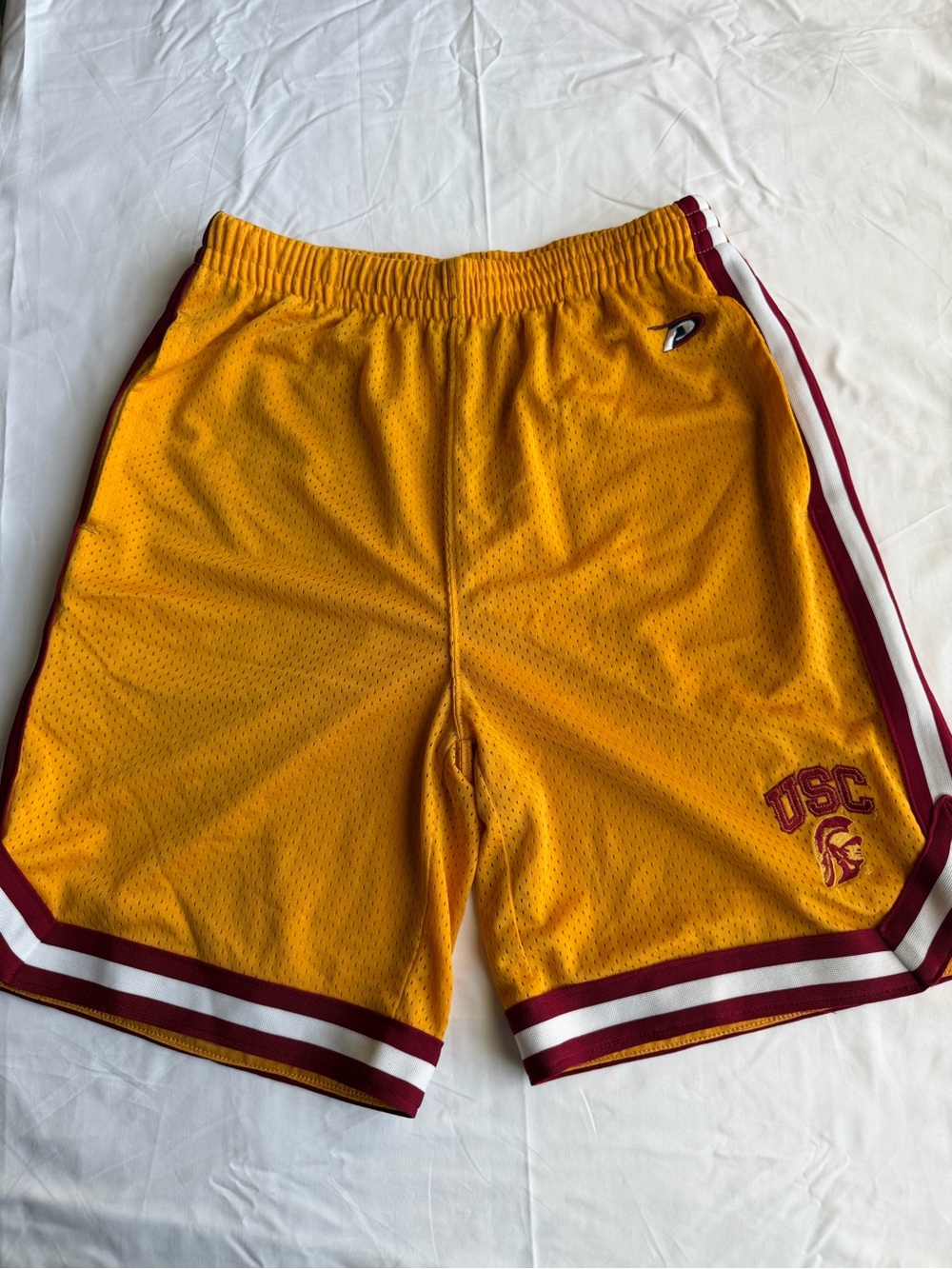 Pro Player Vintage 90s USC Athletic Shorts with draw string Size M